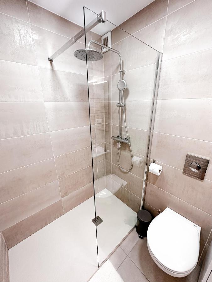 Costa Este Apartments กวาร์ดามาร์เดลเซกูรา ภายนอก รูปภาพ