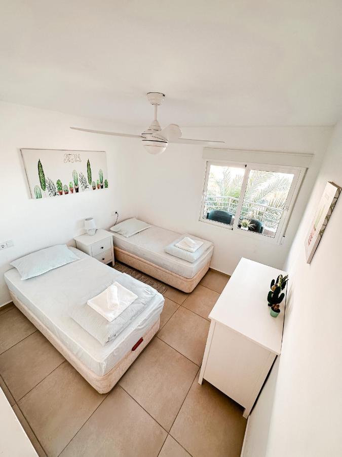 Costa Este Apartments กวาร์ดามาร์เดลเซกูรา ภายนอก รูปภาพ